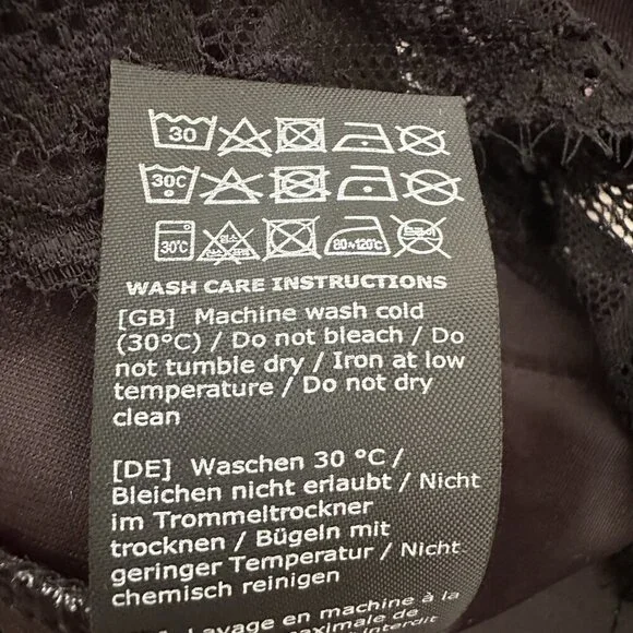 SOLD Killstar Witchy Women XL Velvet Top Bell Sleeve Black Skull Pink Rose Whims - Picture 11 of 11